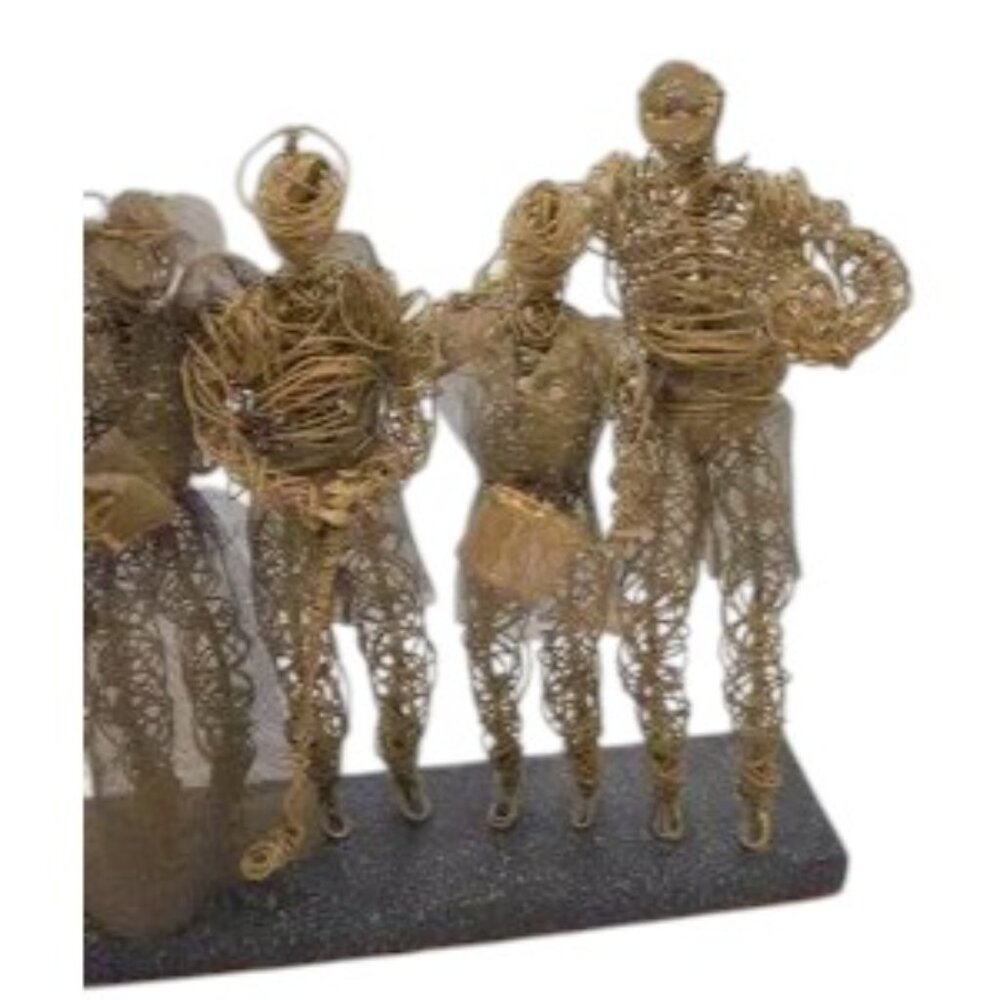 Vintage Sculpture Wire Mesh Sports Cooking Singing Figures Artist Signed - Picture 7 of 9